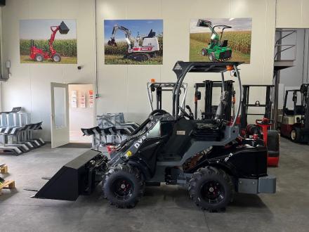 TAIAN DY 840 minishovel